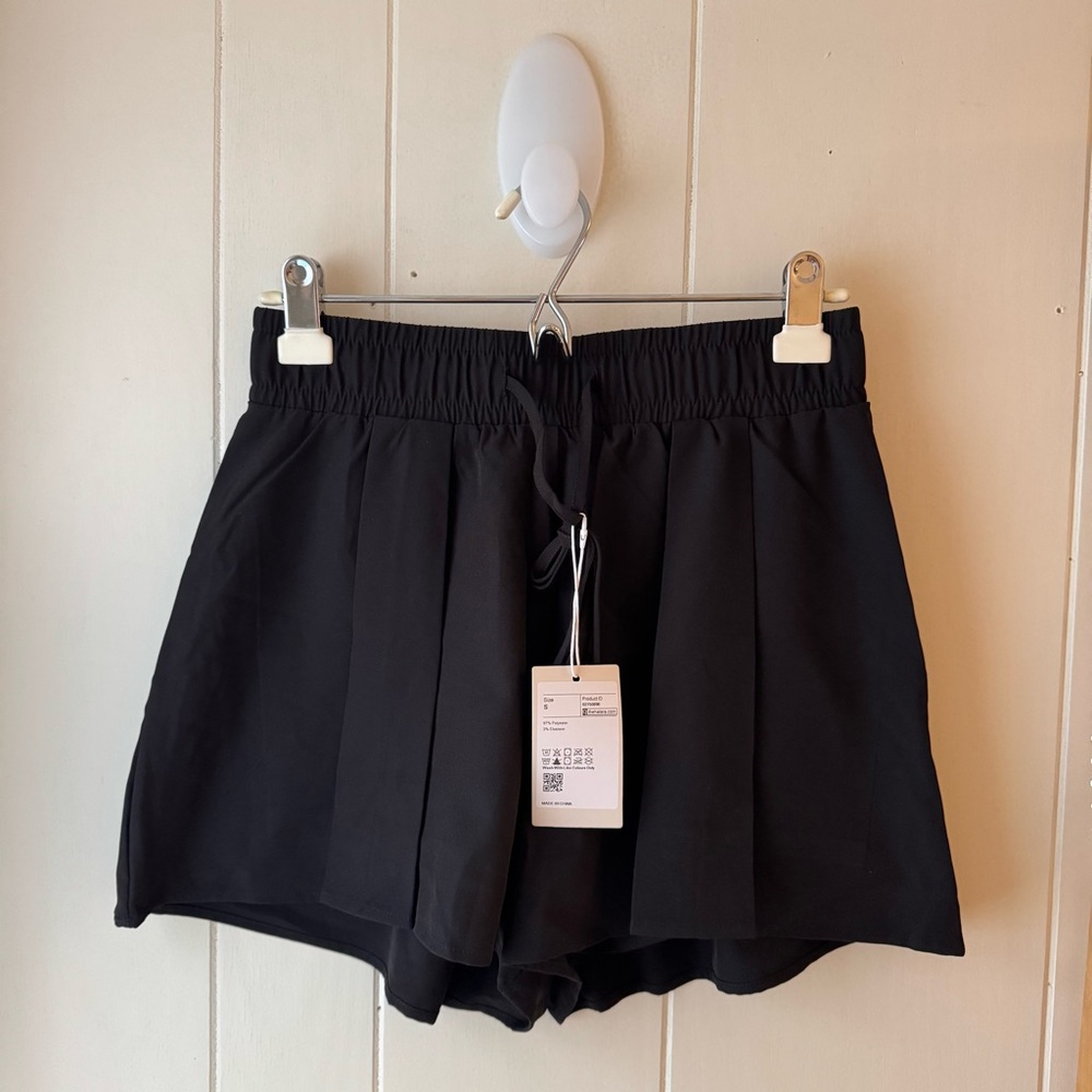 HALARA Black Pleated Draw String Lightweight Wome… - image 2